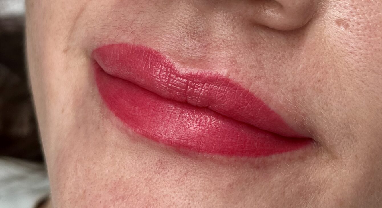 Micropigmentación de labios – Carmen Pérez Valencia